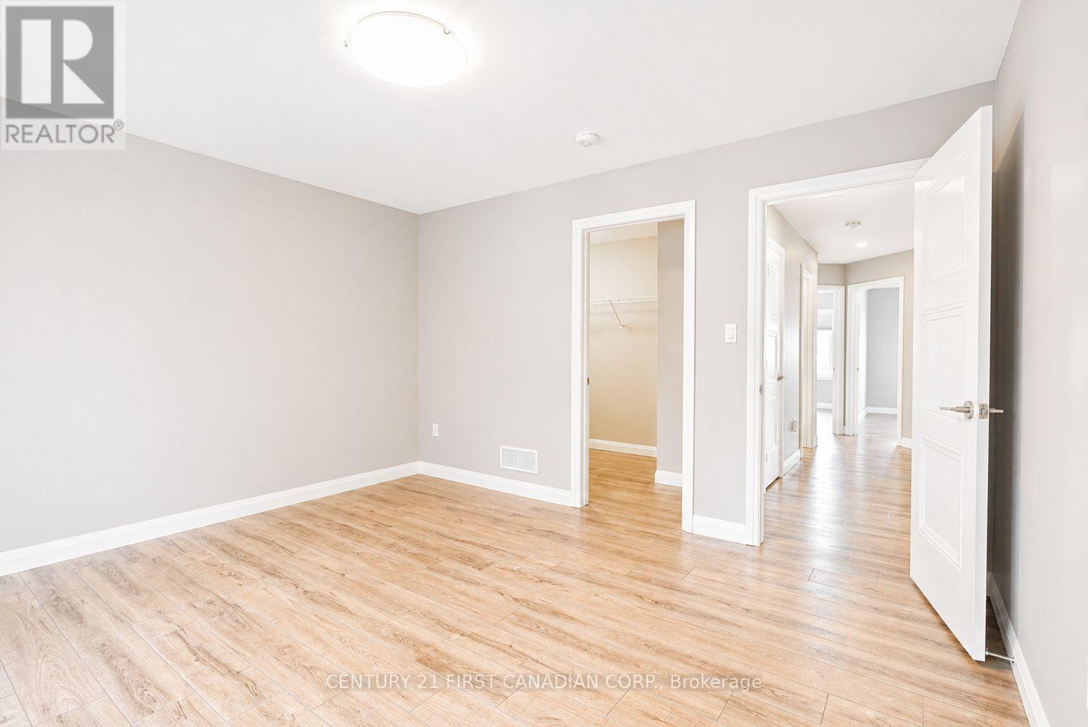 52 - 1 Miller Drive, Lucan Biddulph, Ontario  N0M 2J0 - Photo 12 - X12823582