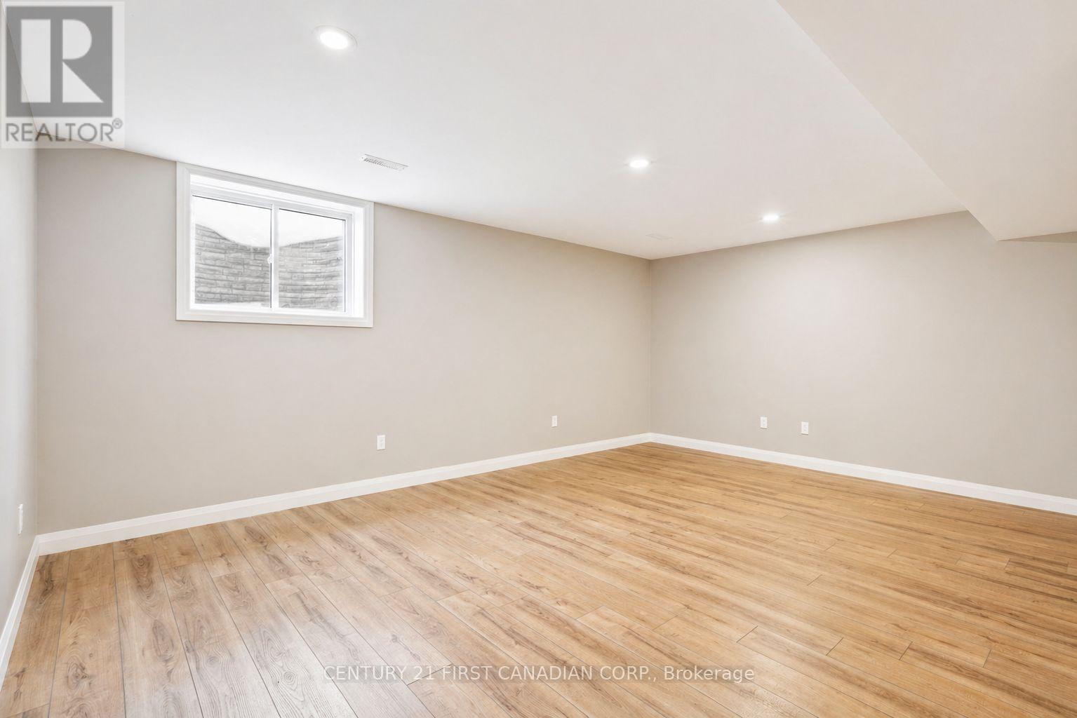 52 - 1 Miller Drive, Lucan Biddulph, Ontario  N0M 2J0 - Photo 23 - X12823582