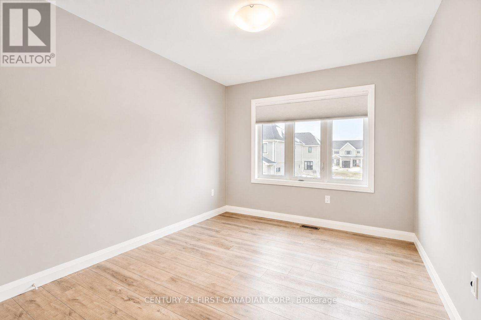 52 - 1 Miller Drive, Lucan Biddulph, Ontario  N0M 2J0 - Photo 16 - X12823582