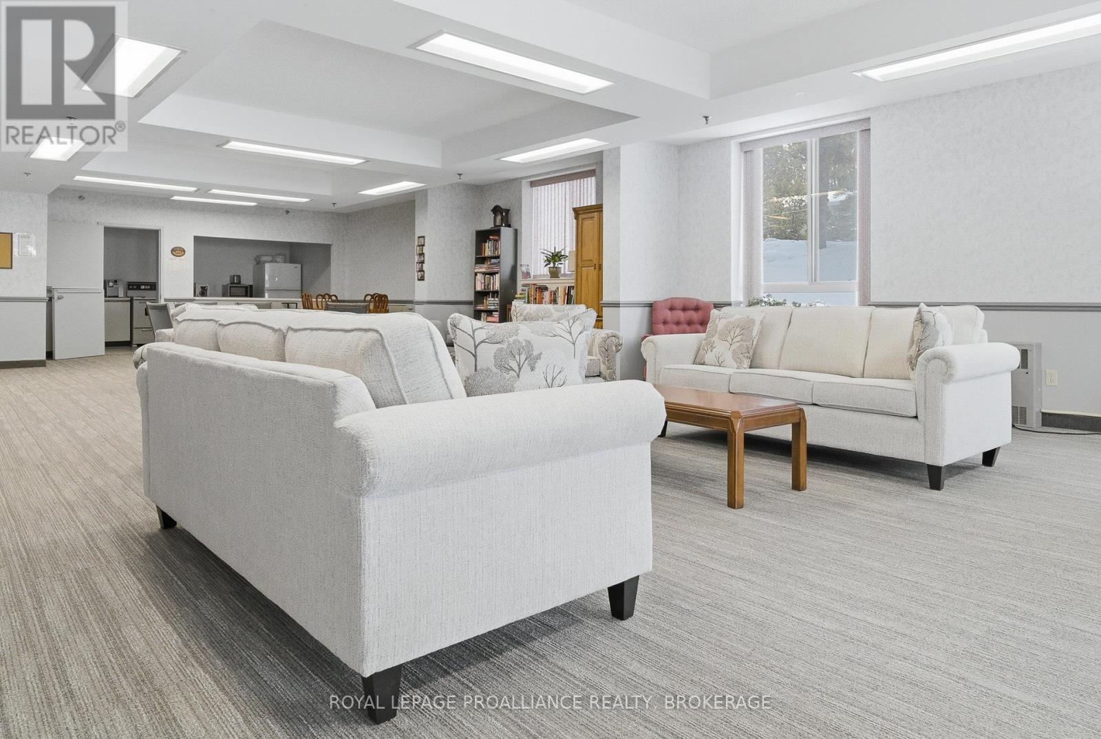 204 - 14 Greenview Drive, Kingston, Ontario  K7M 7T5 - Photo 34 - X12803552