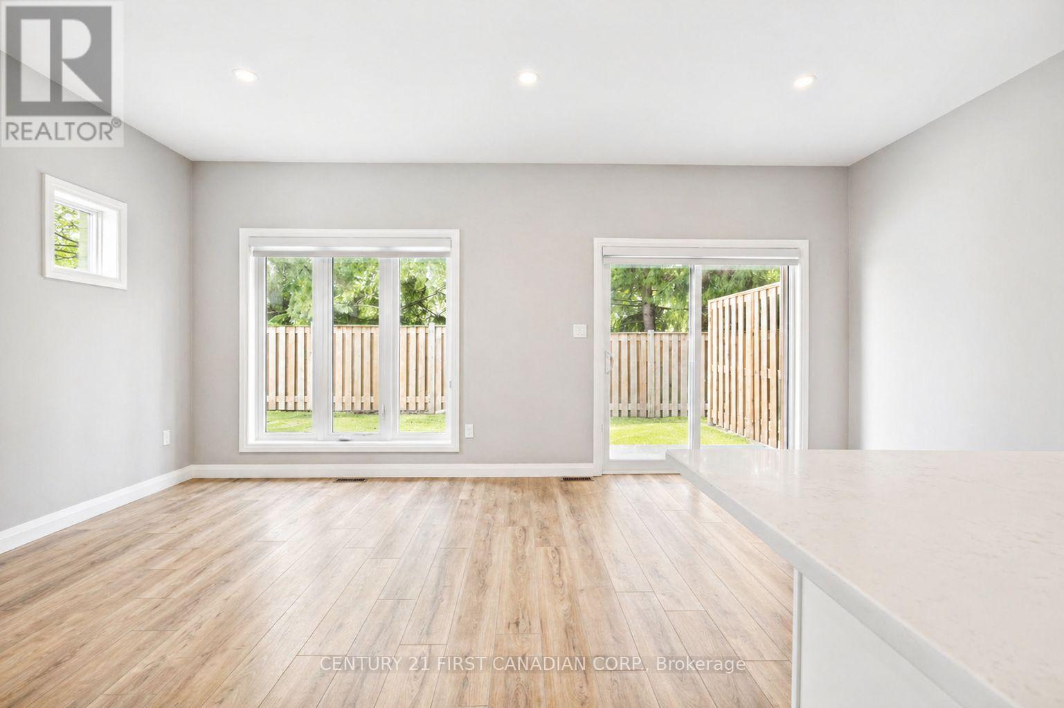 52 - 1 Miller Drive, Lucan Biddulph, Ontario  N0M 2J0 - Photo 9 - X12823582