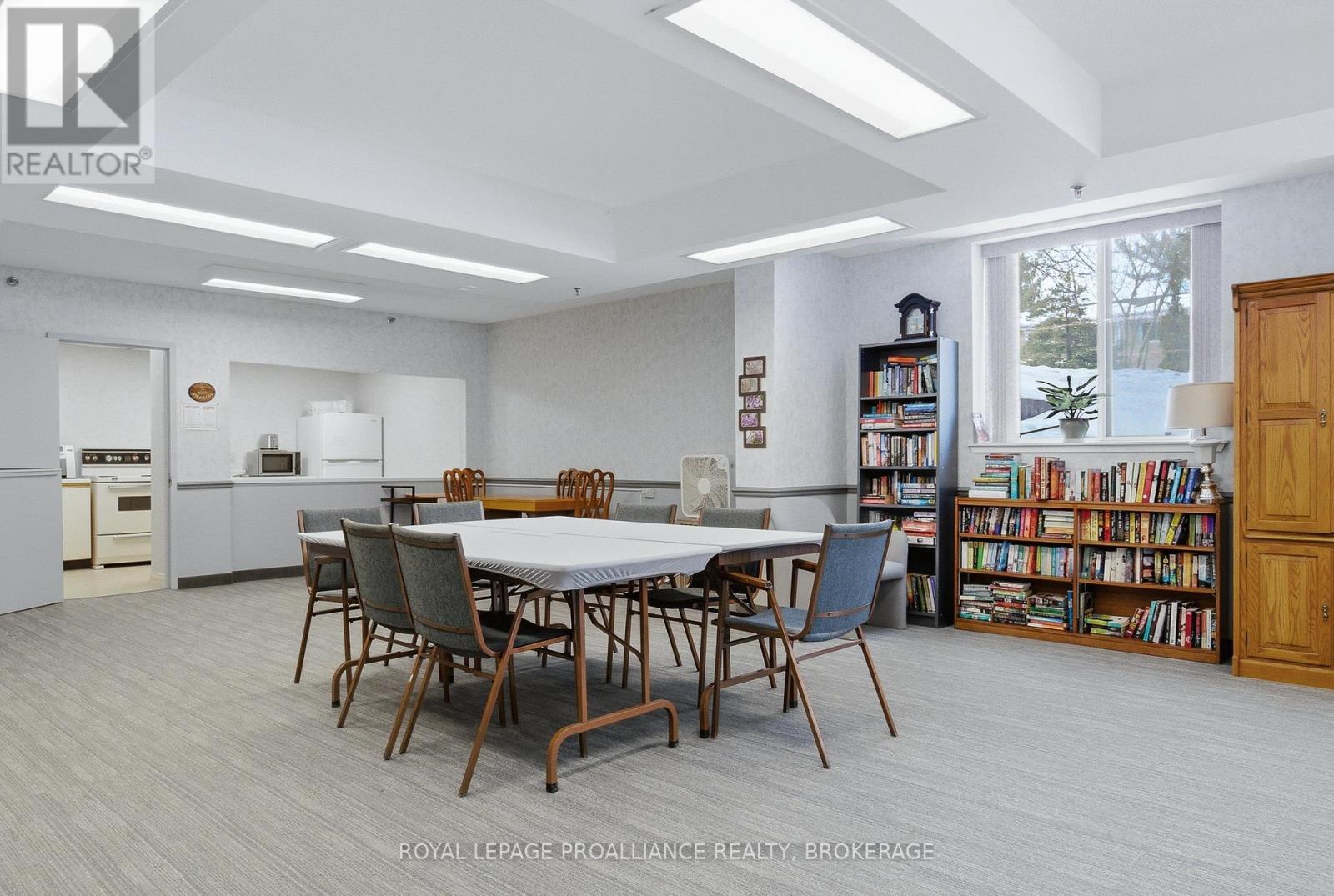 204 - 14 Greenview Drive, Kingston, Ontario  K7M 7T5 - Photo 37 - X12803552