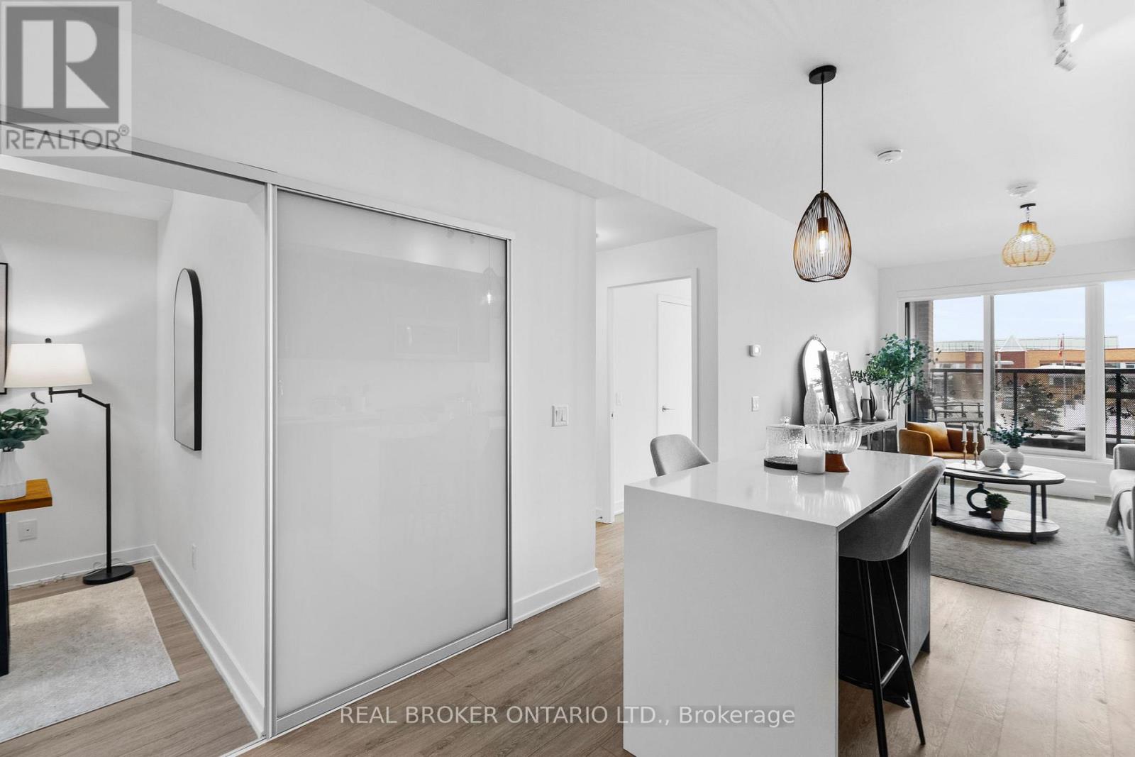 206 - 681 Yonge Street, Barrie, Ontario  L4N 4E8 - Photo 14 - S12775952