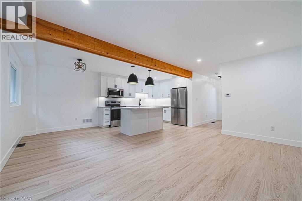 445 Woodview Road Unit# 4, Burlington, Ontario  L7N 2Z9 - Photo 5 - 40825546