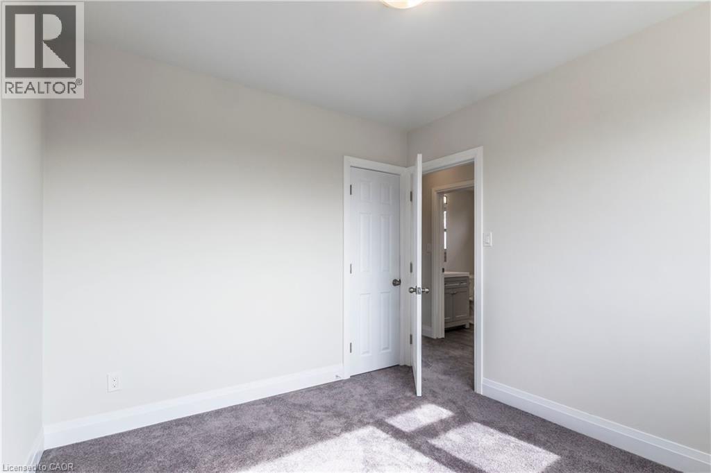 2337 Barclay Road, Burlington, Ontario  L7R 2B7 - Photo 13 - 40825486