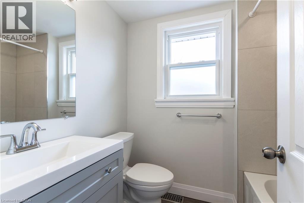 2337 Barclay Road, Burlington, Ontario  L7R 2B7 - Photo 14 - 40825486