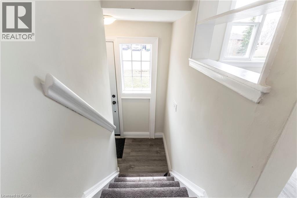 2337 Barclay Road, Burlington, Ontario  L7R 2B7 - Photo 19 - 40825486