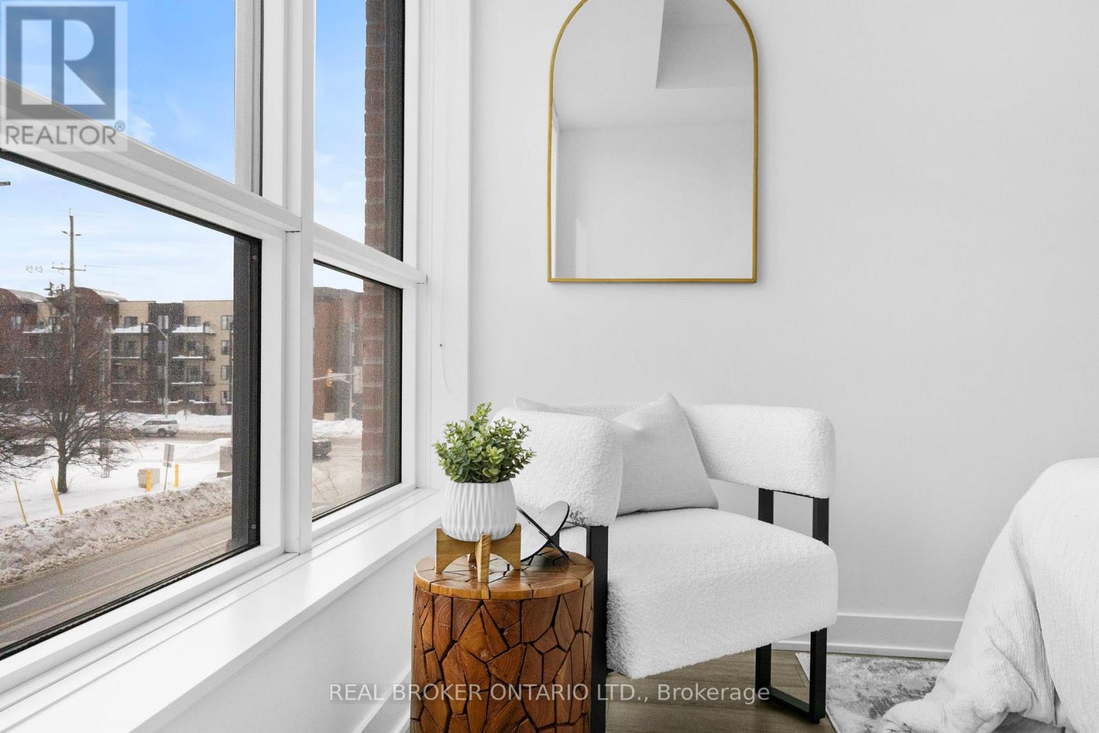 206 - 681 Yonge Street, Barrie, Ontario  L4N 4E8 - Photo 16 - S12775952