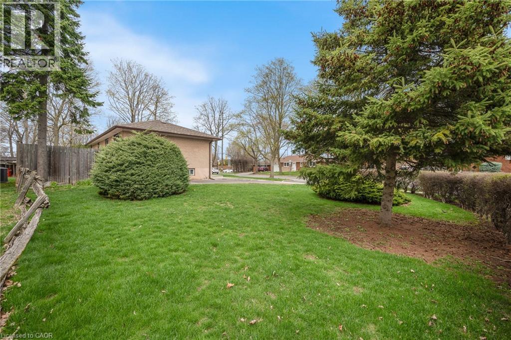 434 Hampton Heath Road, Burlington, Ontario  L7L 4R5 - Photo 3 - 40824877