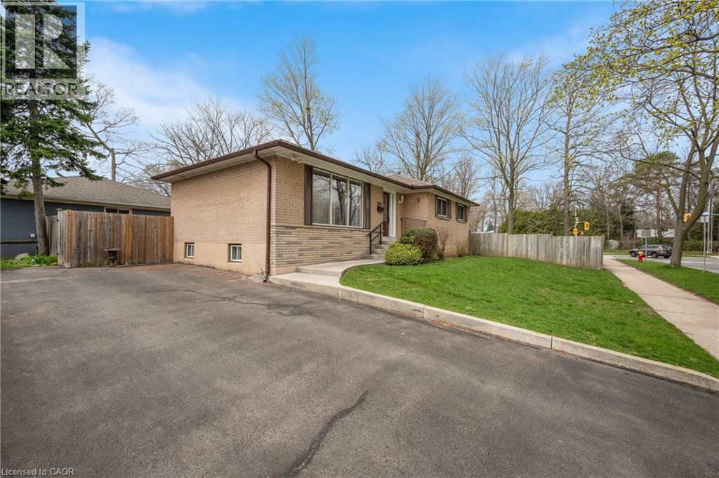 434 Hampton Heath Road, Burlington, Ontario  L7L 4R5 - Photo 4 - 40824877