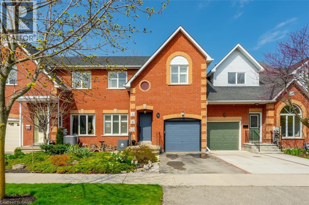 70 MORRISON Crescent, Grimsby, Ontario