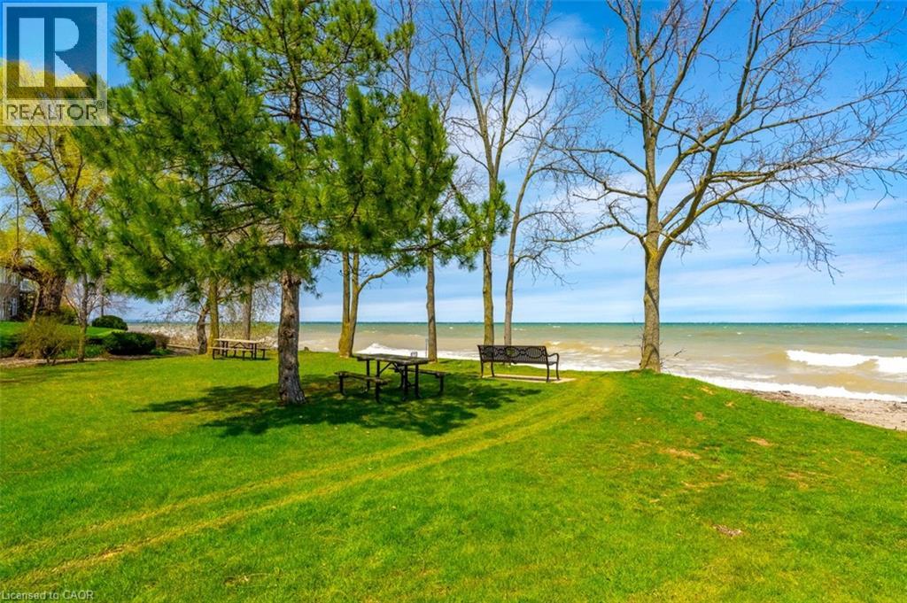 70 Morrison Crescent, Grimsby, Ontario  L3M 5K5 - Photo 28 - 40824394