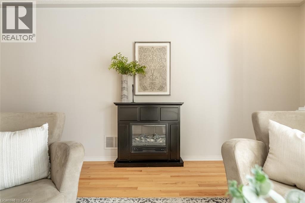 70 Morrison Crescent, Grimsby, Ontario  L3M 5K5 - Photo 5 - 40824394