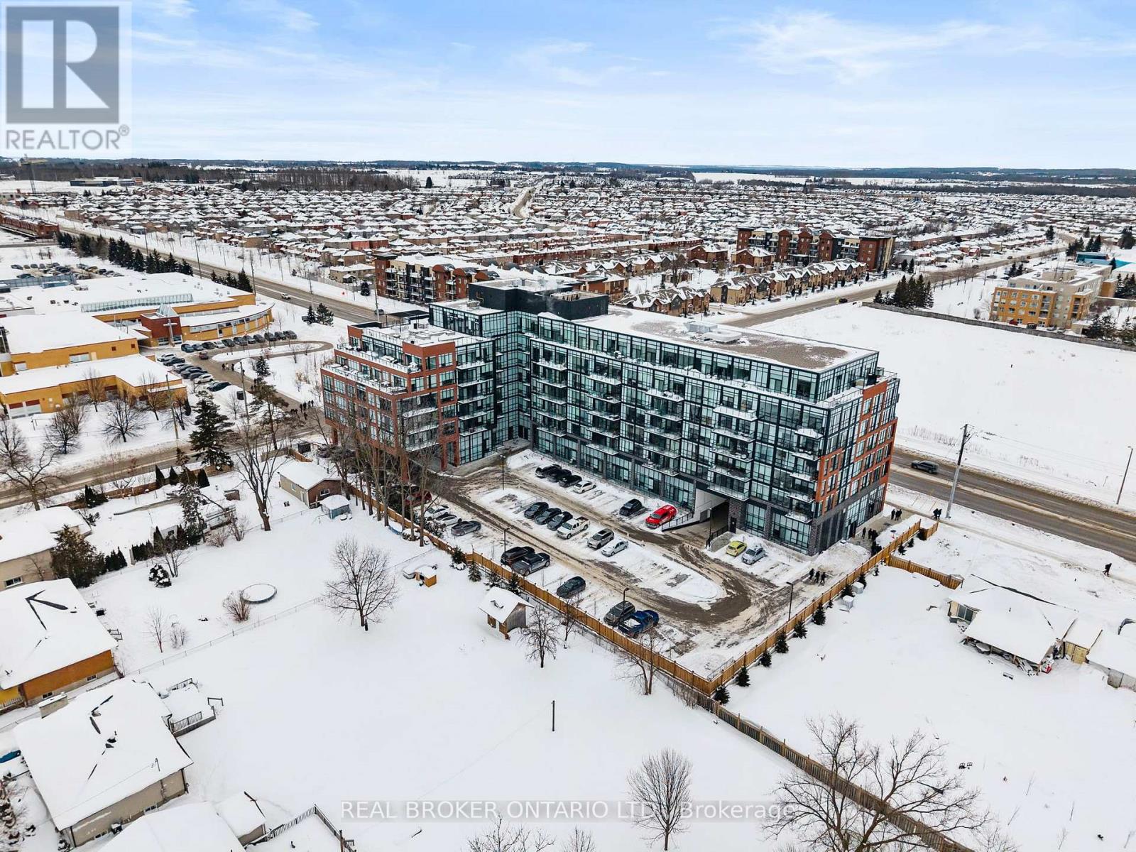 206 - 681 Yonge Street, Barrie, Ontario  L4N 4E8 - Photo 32 - S12775952