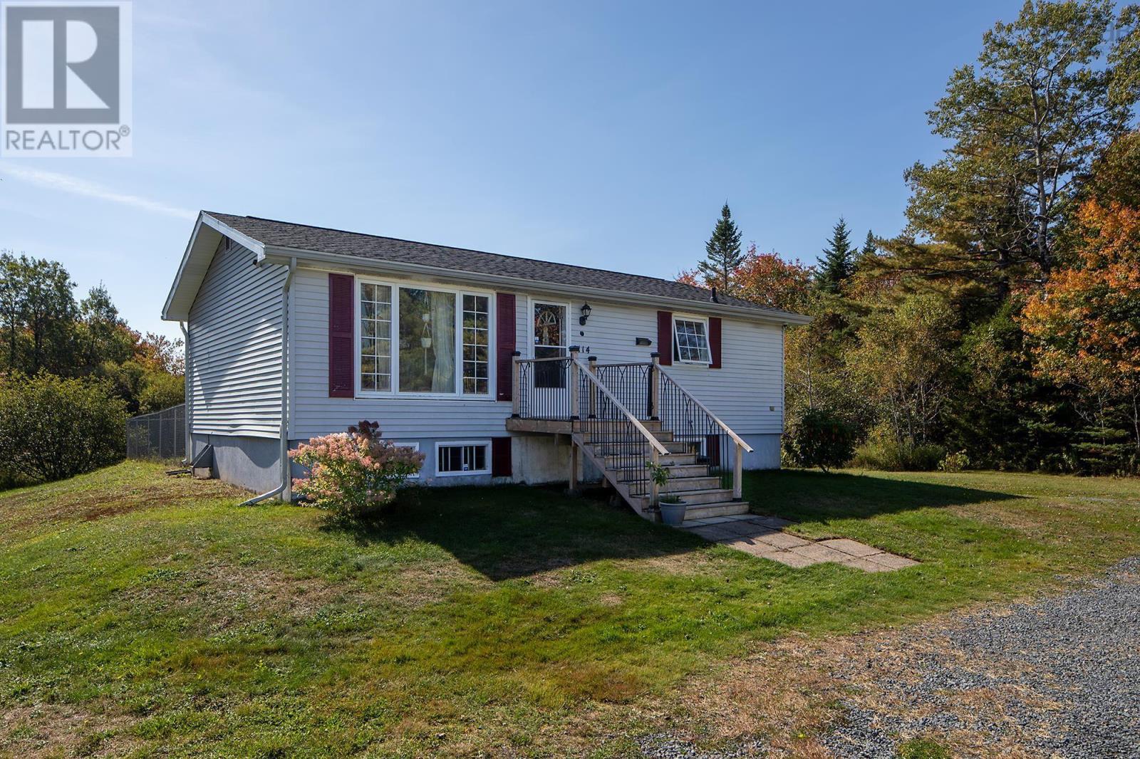 1114 Pockwock Road, Hammonds Plains, Nova Scotia  B4B 1P2 - Photo 2 - 202526713