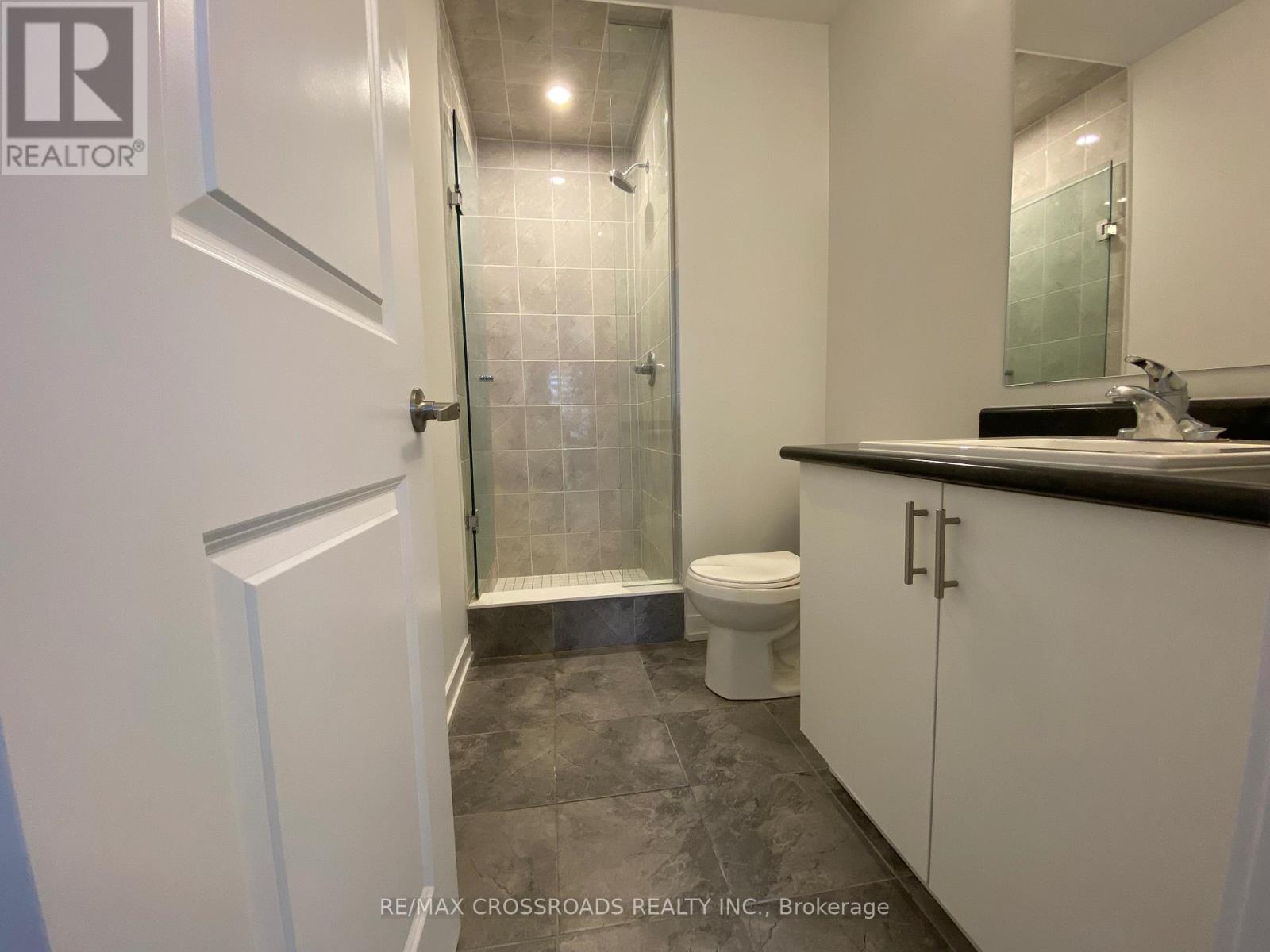 68 Stauffer Crescent, Markham, Ontario  L6B 1R1 - Photo 9 - N13061722