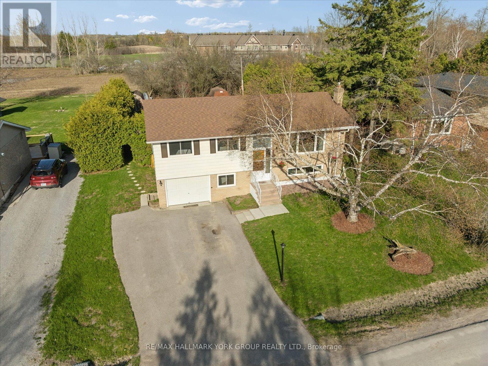 61 ADELAIDE STREET, Brock, Ontario