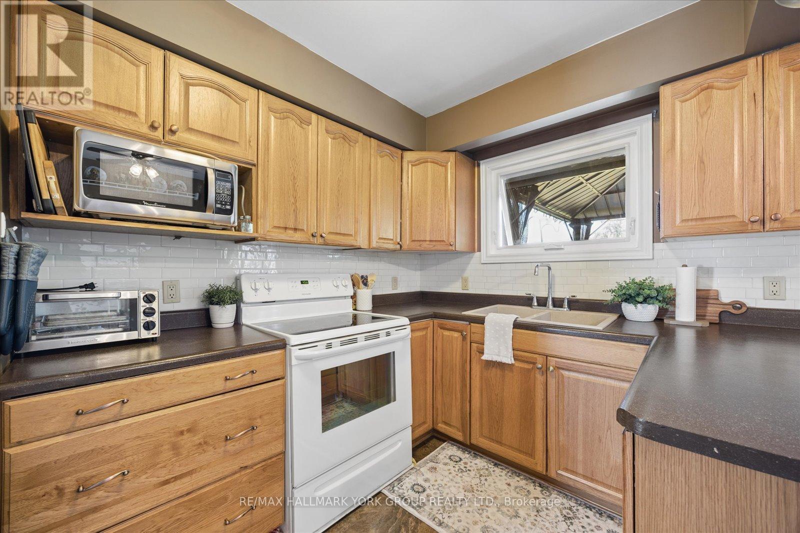 61 Adelaide Street, Brock, Ontario  L0E 1E0 - Photo 14 - N13061728