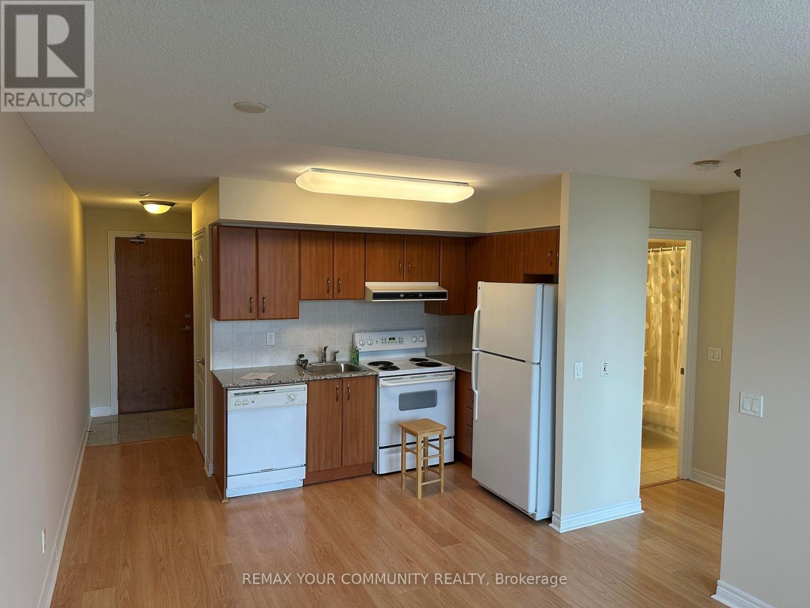 317 - 50 Disera Drive