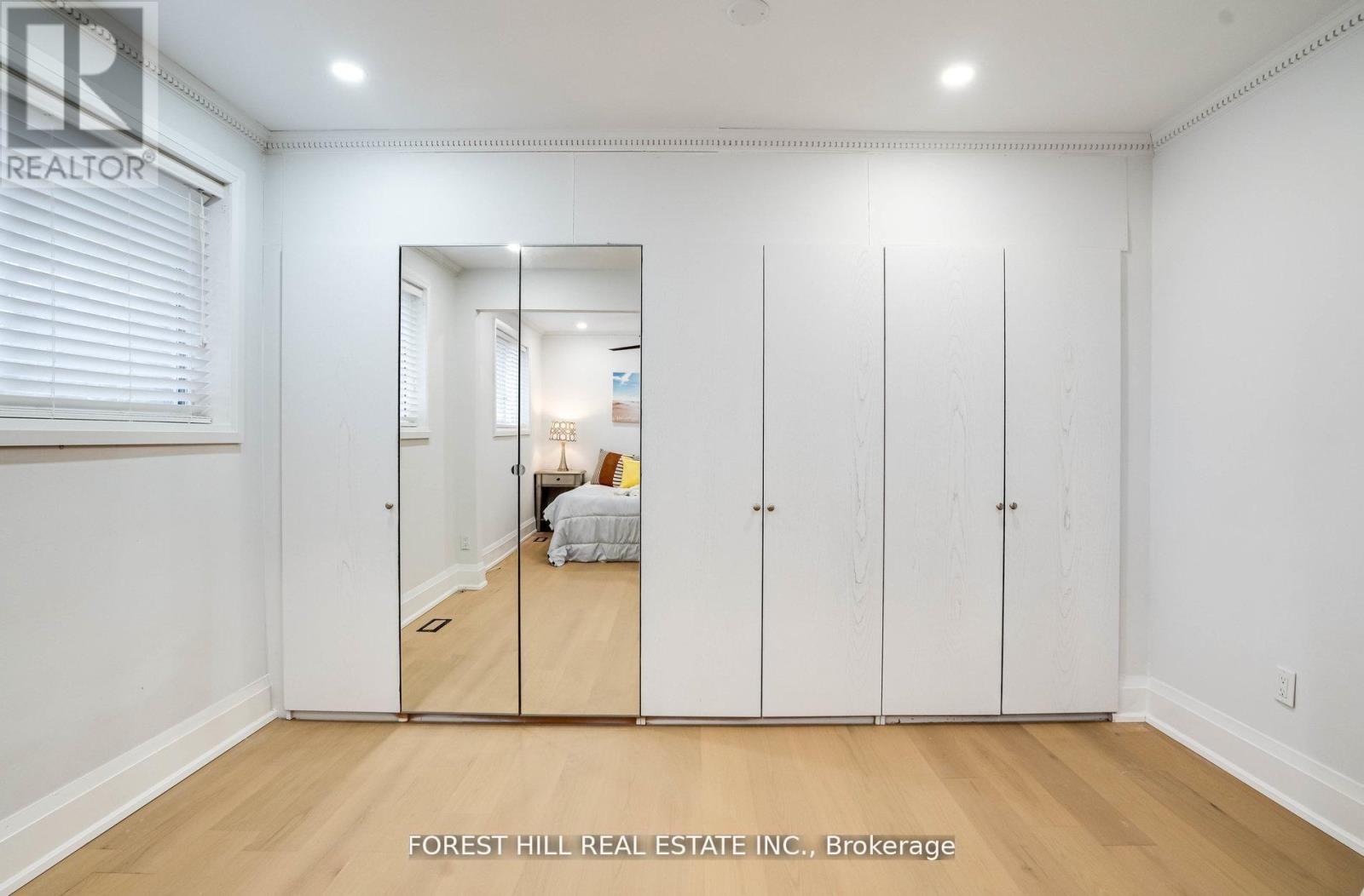 1 Willis Drive, Aurora, Ontario  L4G 2J8 - Photo 18 - N13061786