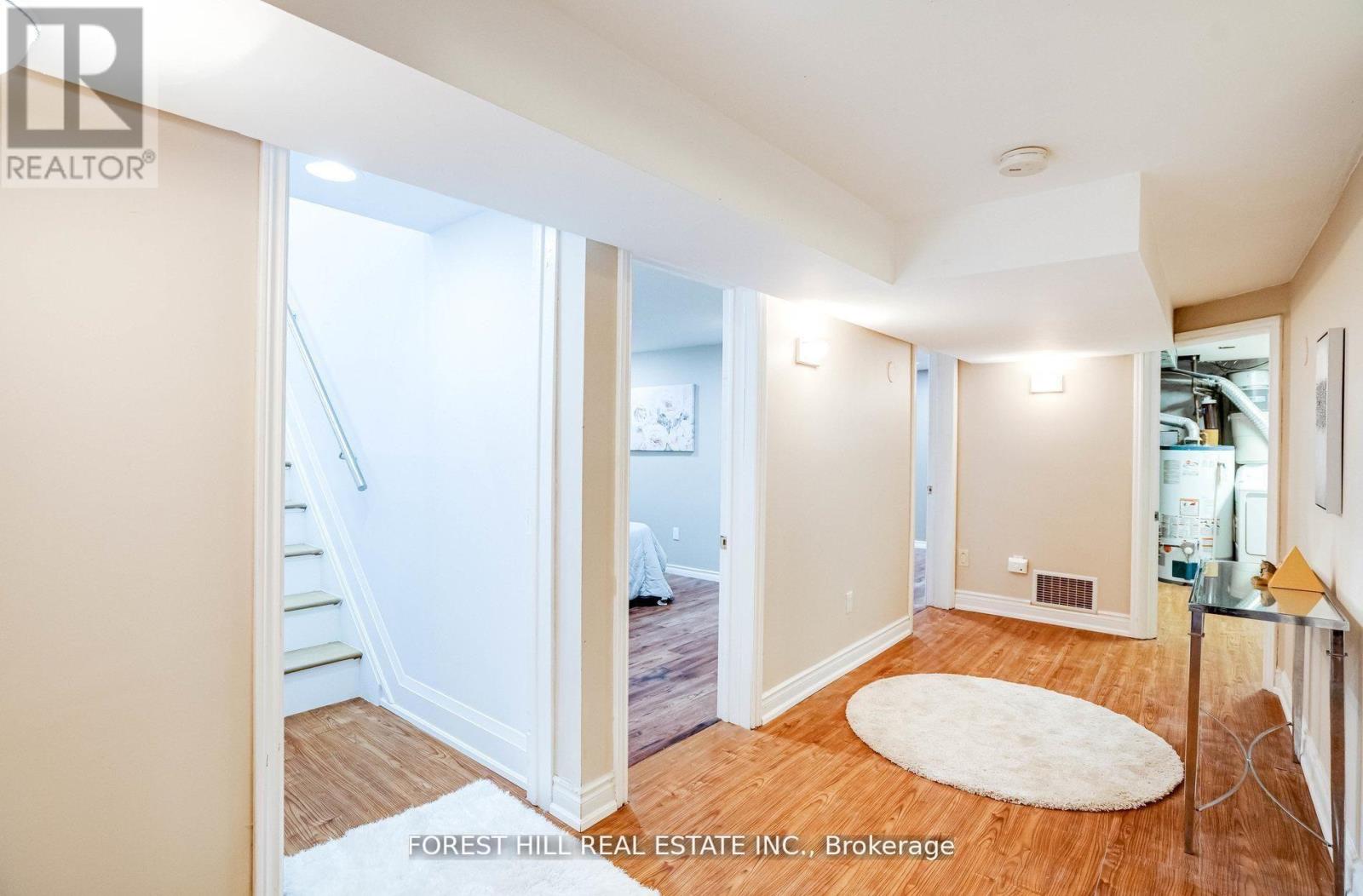 1 Willis Drive, Aurora, Ontario  L4G 2J8 - Photo 19 - N13061786