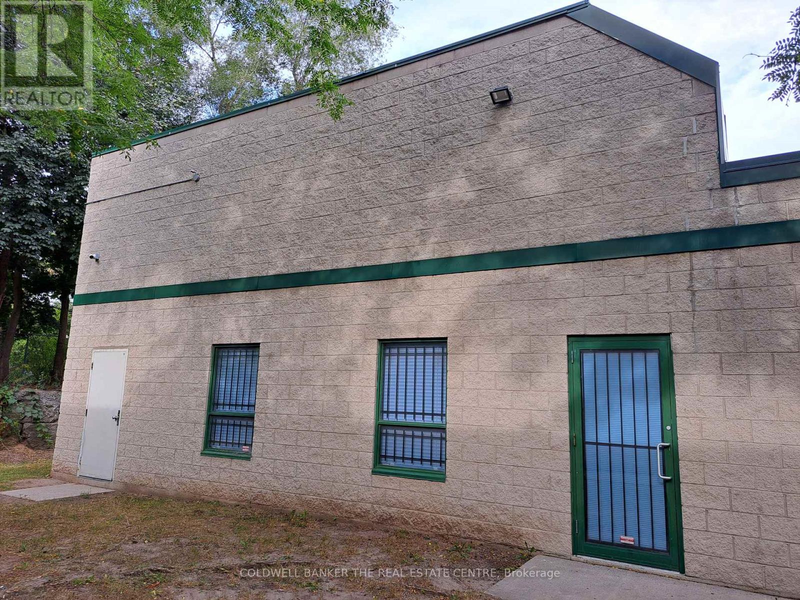 4 - 1050 COOKE BOULEVARD, Burlington, Ontario