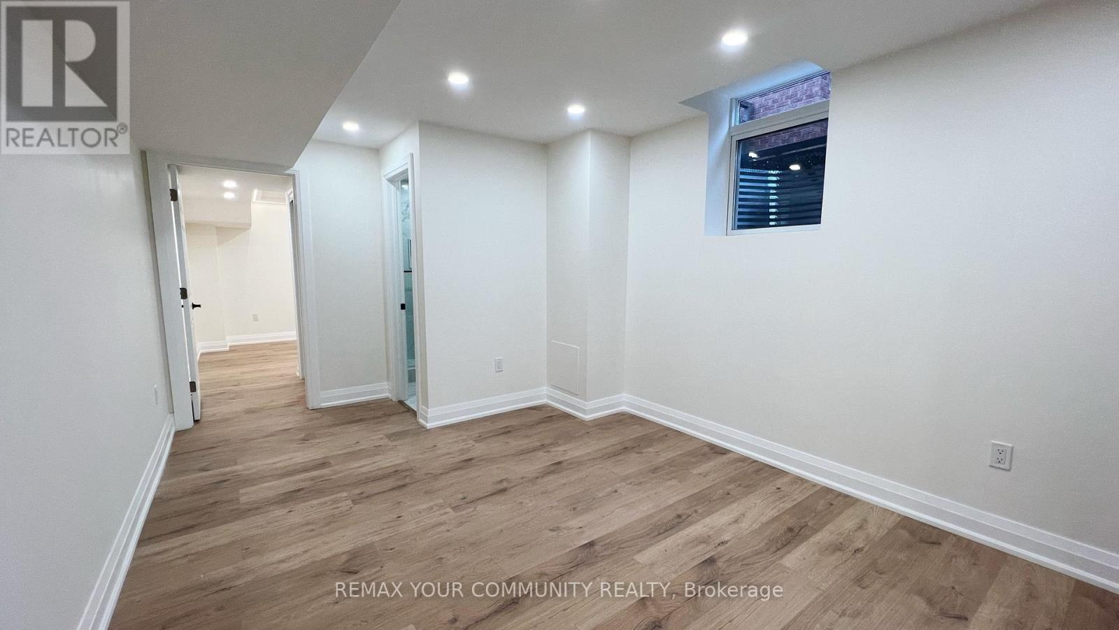 Lower - 24 Foxhill Drive, Vaughan, Ontario  L6A 1K1 - Photo 5 - N13061858