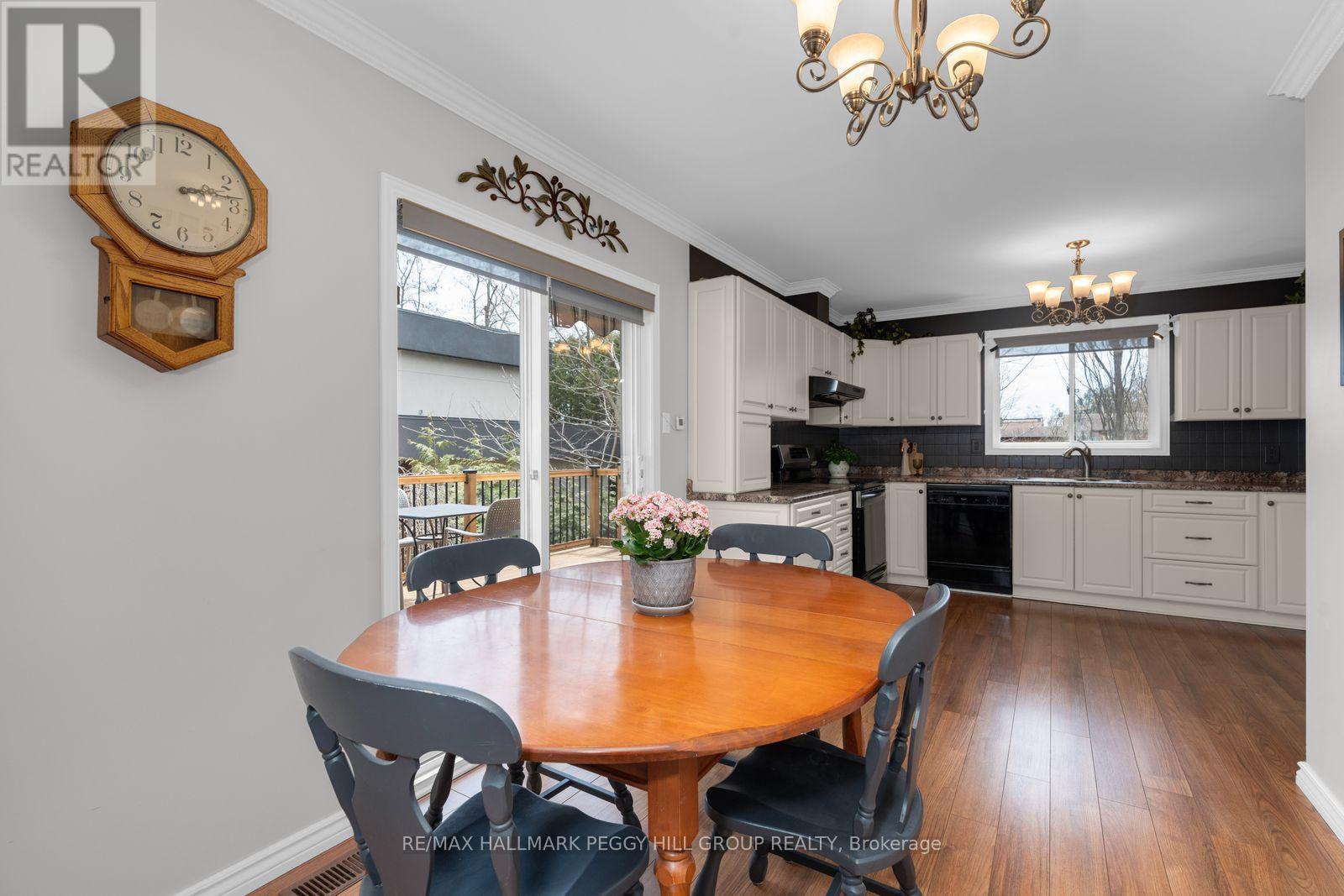 996 Arnold Street, Innisfil, Ontario  L0L 1W0 - Photo 4 - N13061916