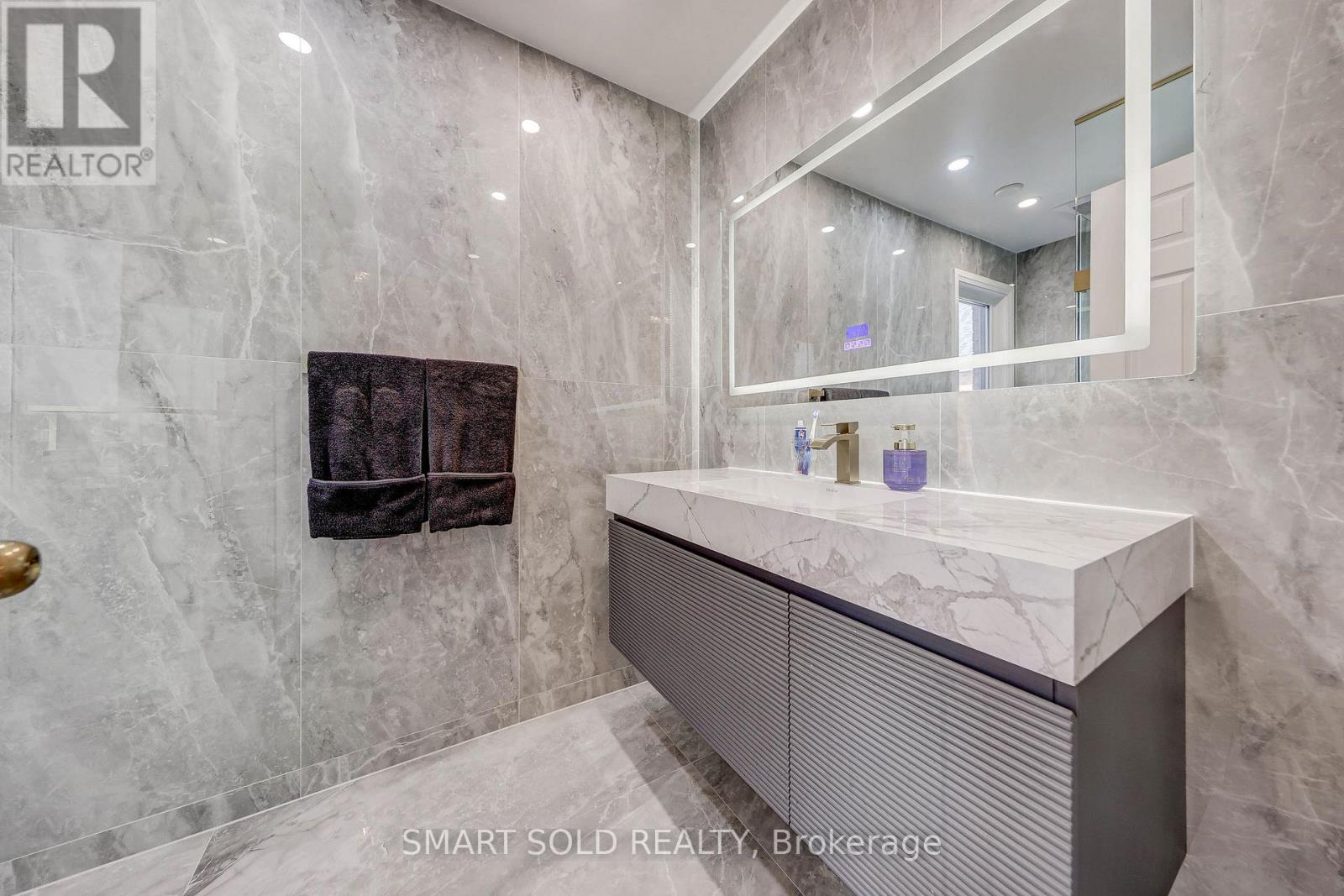 106 Wood Rim Drive, Richmond Hill, Ontario  L4E 4M9 - Photo 33 - N13061986