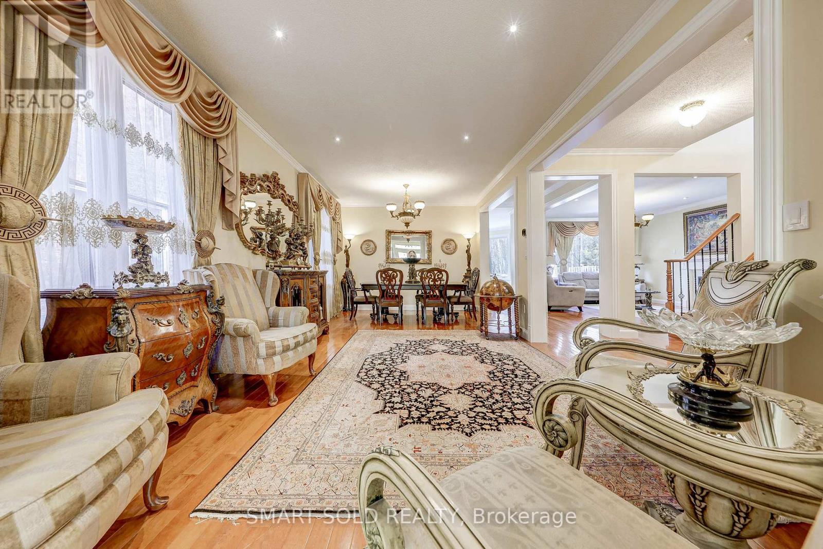 106 Wood Rim Drive, Richmond Hill, Ontario  L4E 4M9 - Photo 9 - N13061986