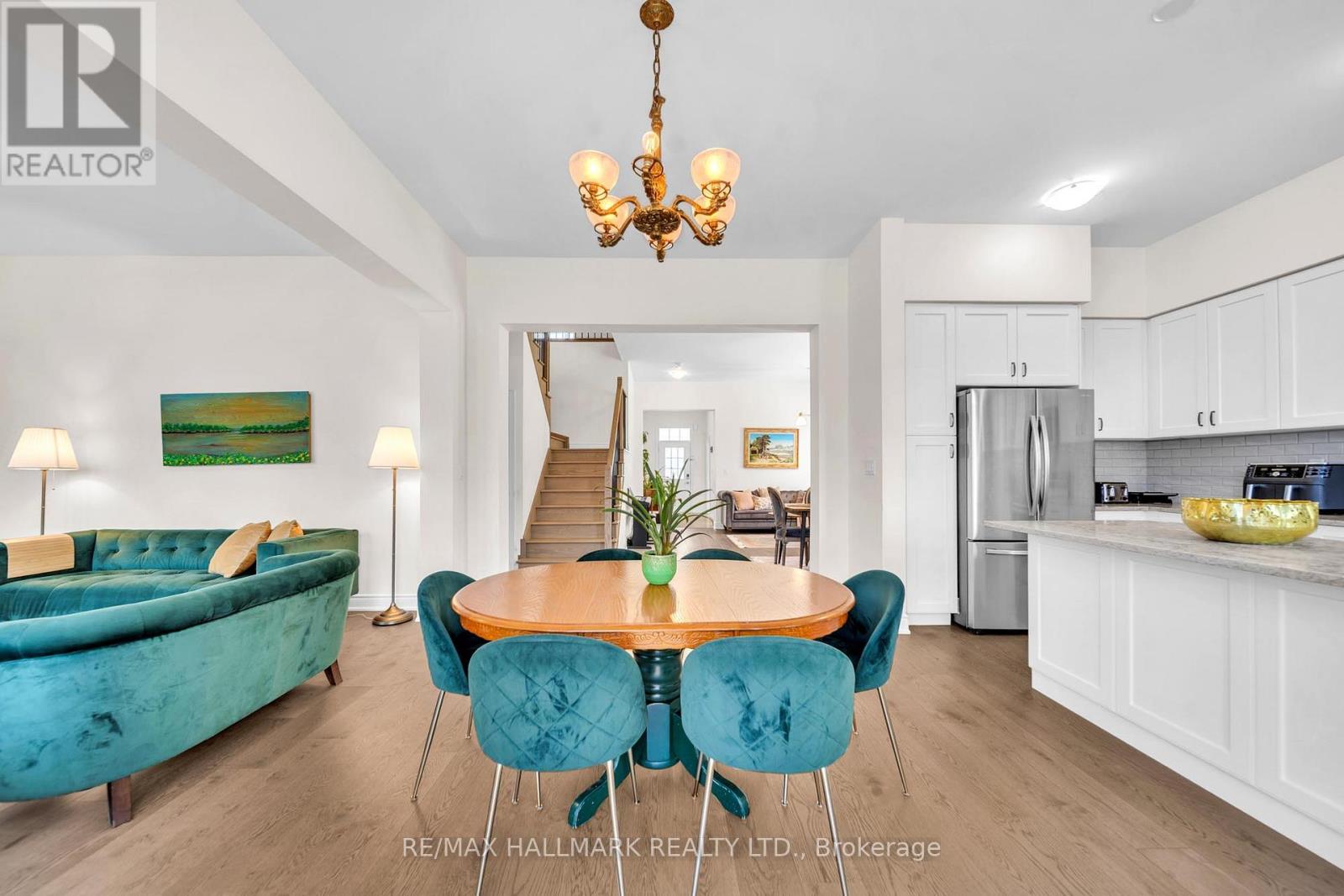 77 Terrain Court, East Gwillimbury, Ontario  L9N 0T2 - Photo 11 - N13061990