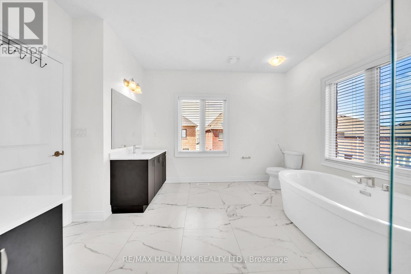 77 Terrain Court, East Gwillimbury, Ontario  L9N 0T2 - Photo 22 - N13061990