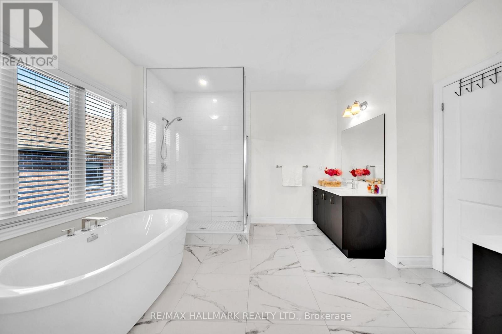 77 Terrain Court, East Gwillimbury, Ontario  L9N 0T2 - Photo 23 - N13061990