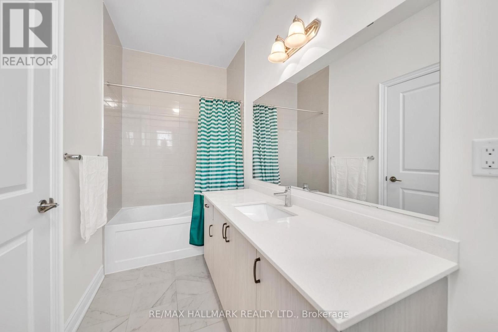 77 Terrain Court, East Gwillimbury, Ontario  L9N 0T2 - Photo 30 - N13061990