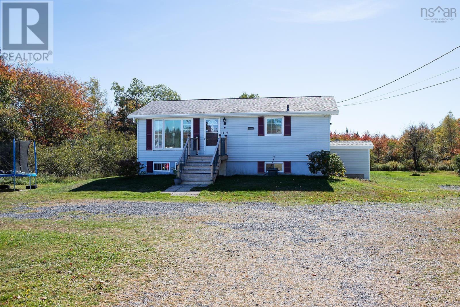 1114 Pockwock Road, Hammonds Plains, Nova Scotia  B4B 1P2 - Photo 5 - 202526713