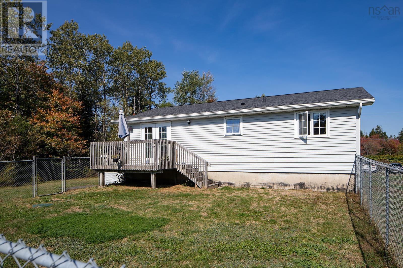 1114 Pockwock Road, Hammonds Plains, Nova Scotia  B4B 1P2 - Photo 28 - 202526713