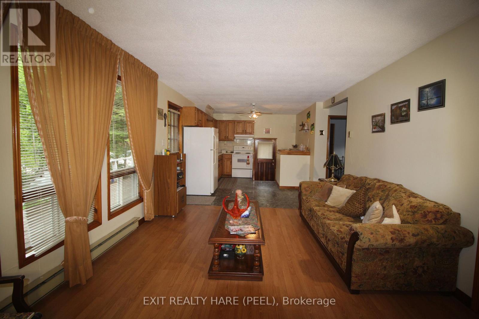 126 Woodward Drive, Tiny, Ontario  L0L 2J0 - Photo 5 - S13061820