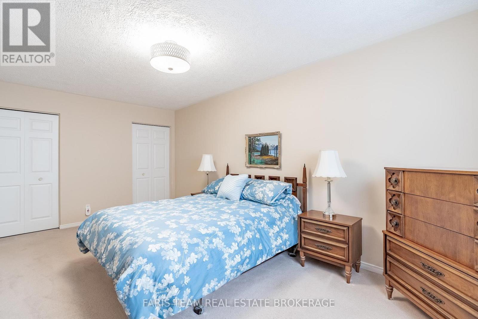 2 Sheffcote Street, Penetanguishene, Ontario  L9M 1W1 - Photo 17 - S13061822