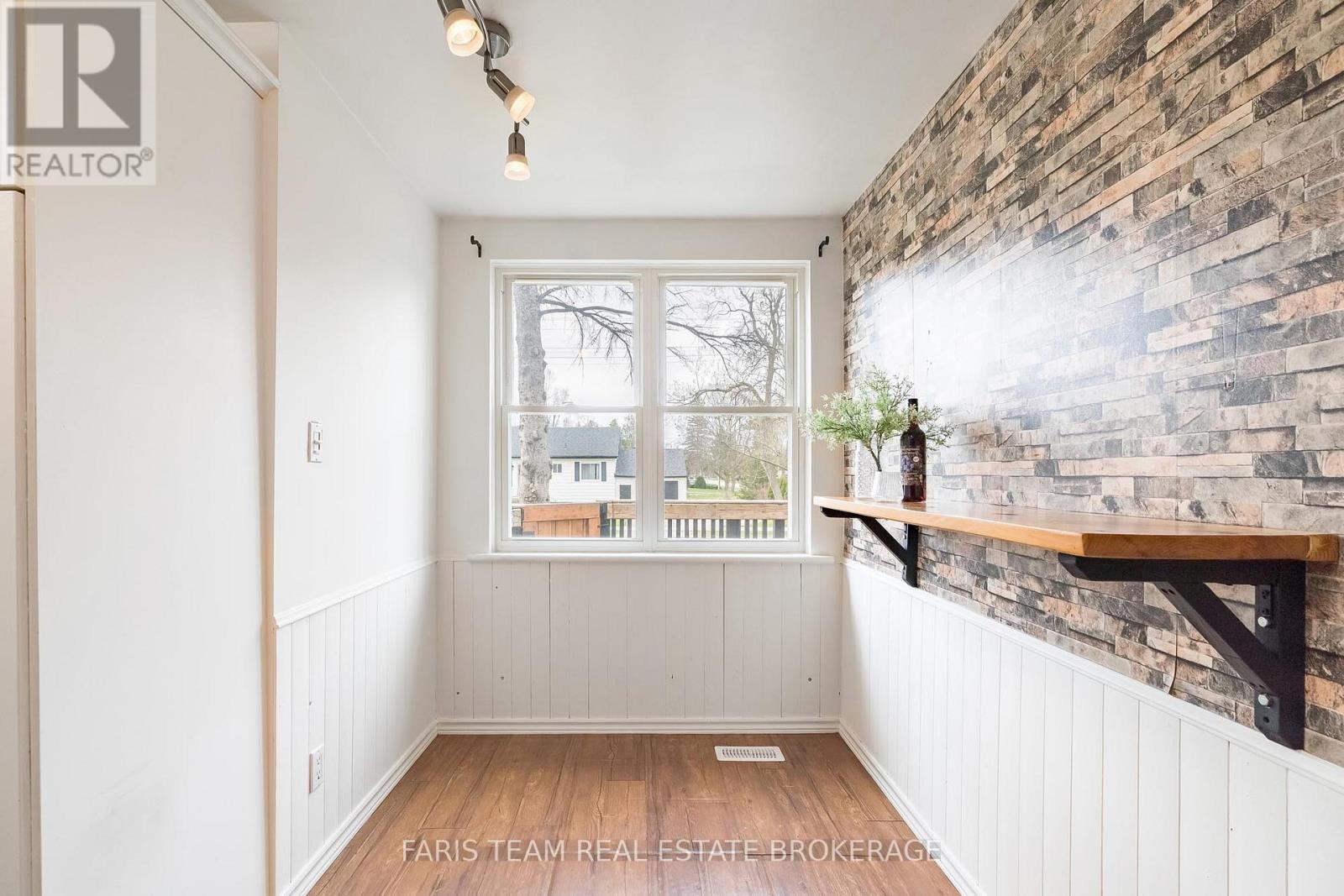 222 William Street, Clearview, Ontario  L0M 1S0 - Photo 12 - S13061908