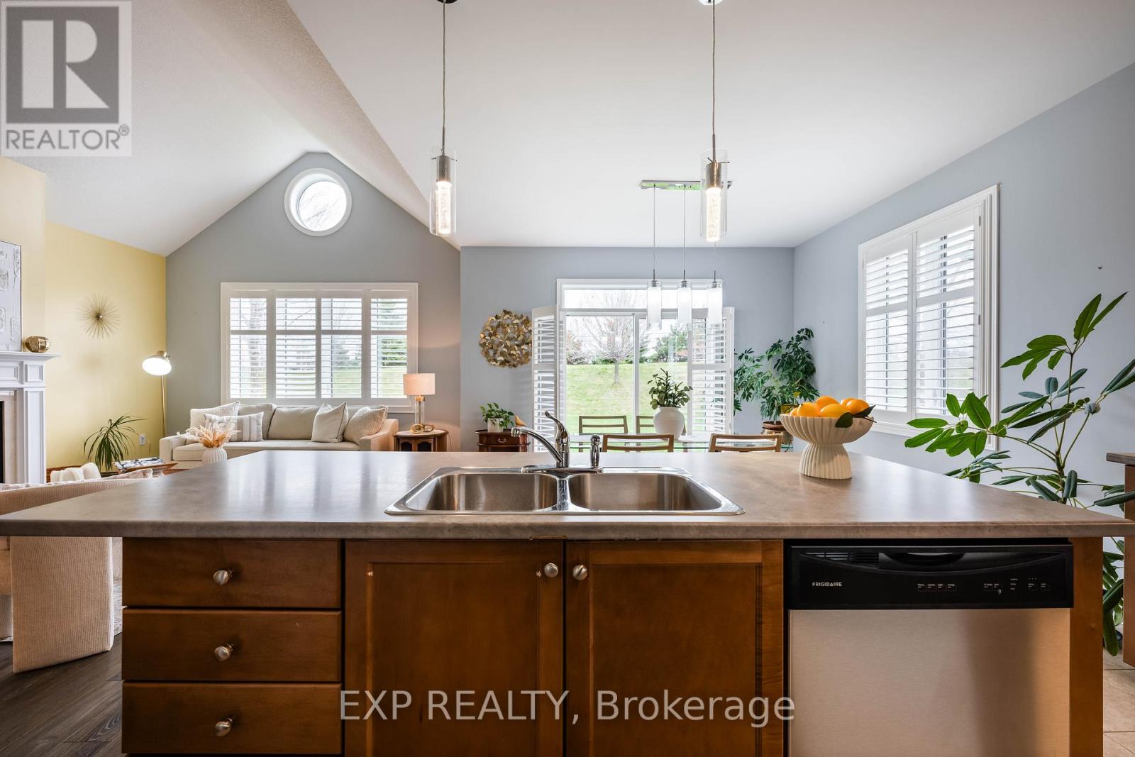 8 Clubhouse Drive, Collingwood, Ontario  L9Y 4Z6 - Photo 15 - S13061968