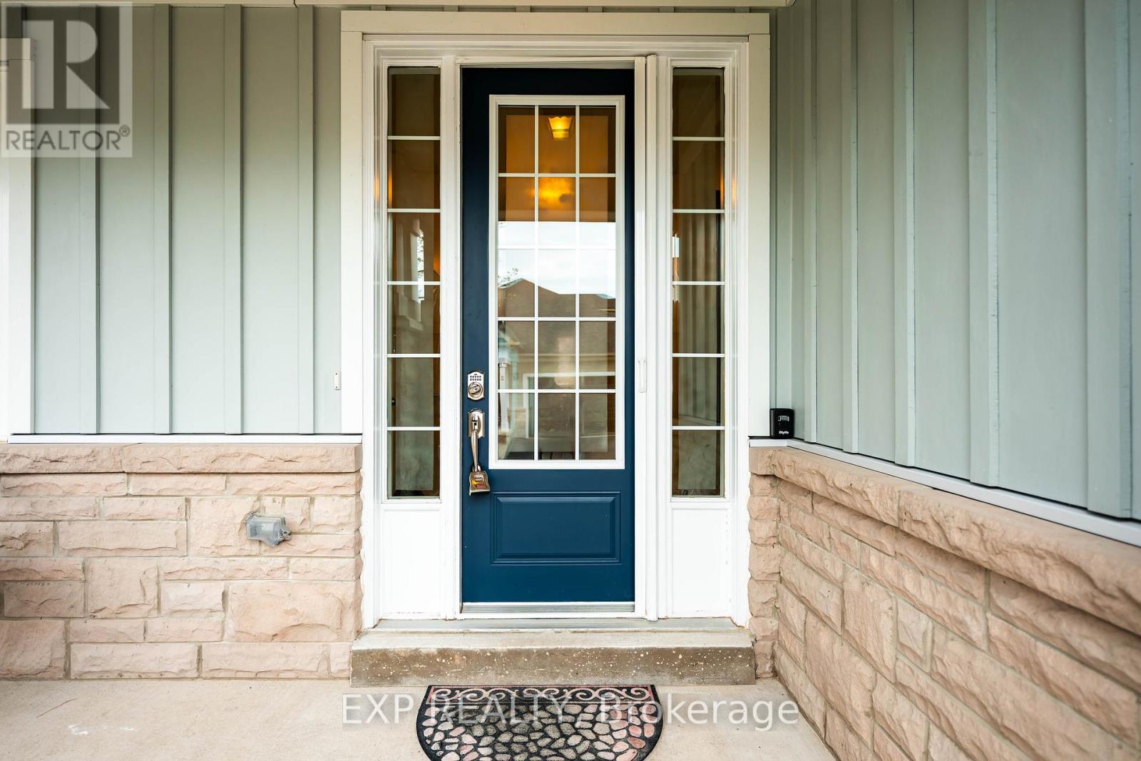 8 Clubhouse Drive, Collingwood, Ontario  L9Y 4Z6 - Photo 8 - S13061968