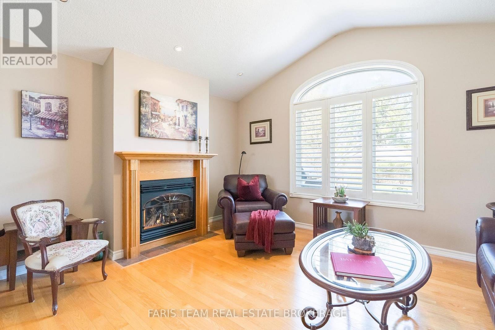 5 Blake Court, Wasaga Beach, Ontario  L9Z 1R8 - Photo 17 - S13061980