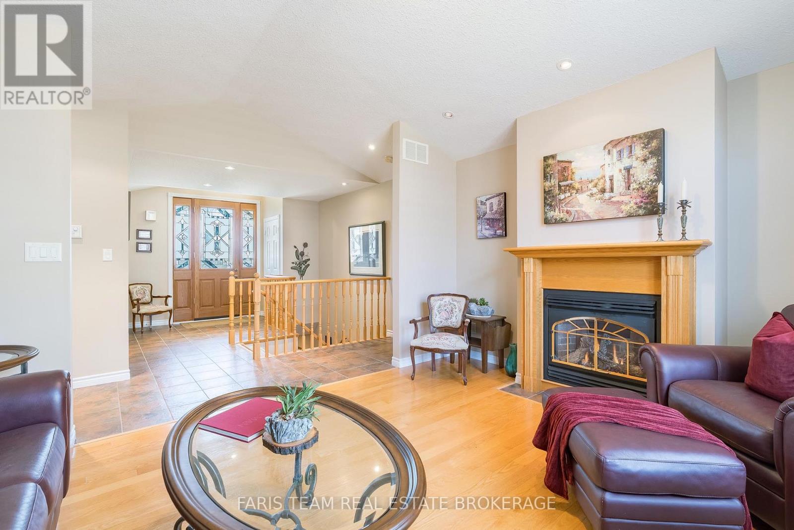 5 Blake Court, Wasaga Beach, Ontario  L9Z 1R8 - Photo 18 - S13061980