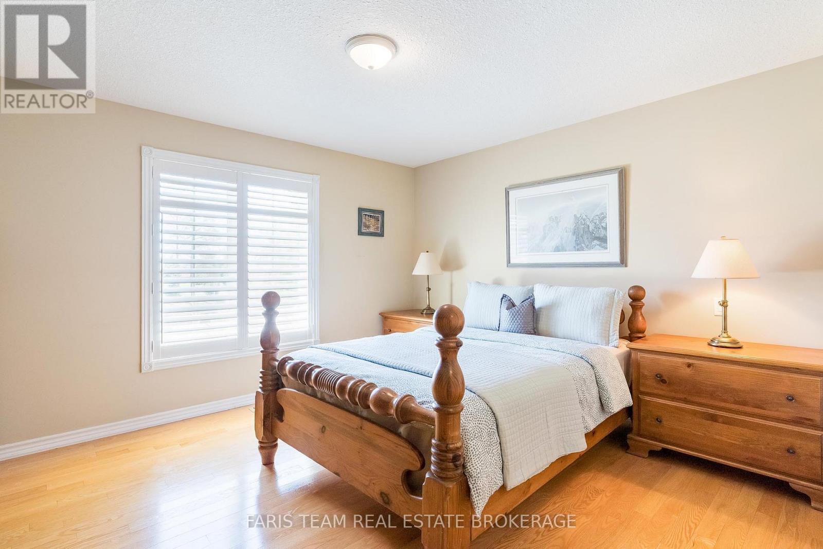 5 Blake Court, Wasaga Beach, Ontario  L9Z 1R8 - Photo 21 - S13061980