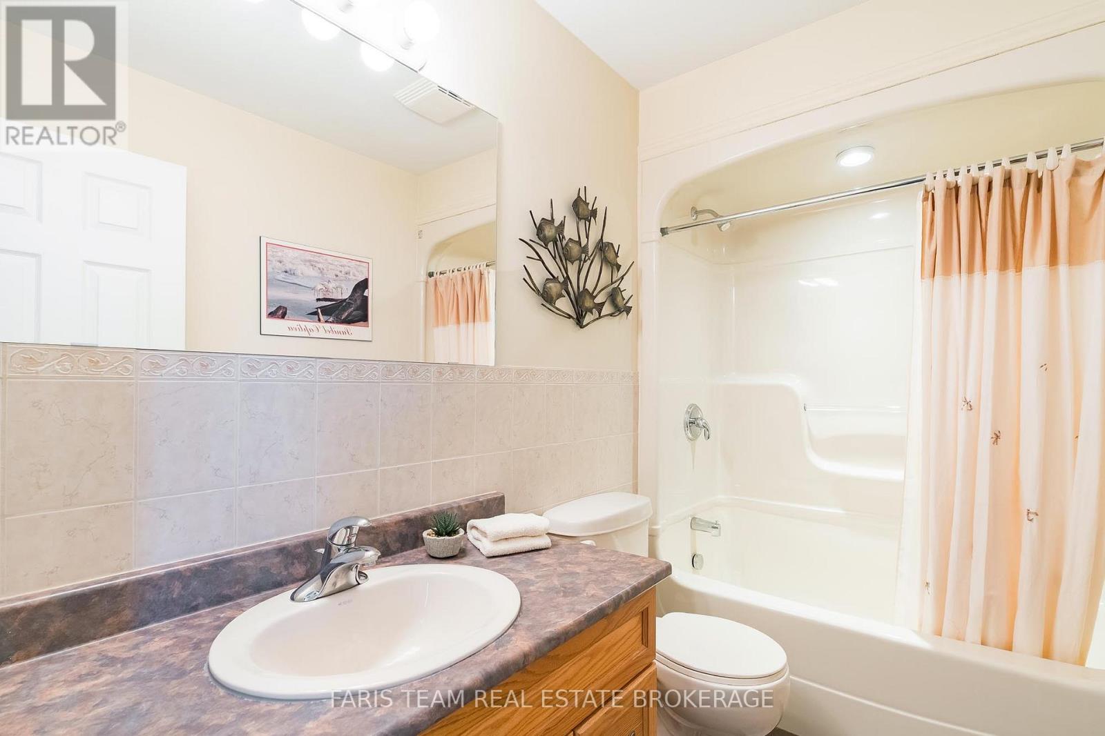 5 Blake Court, Wasaga Beach, Ontario  L9Z 1R8 - Photo 27 - S13061980