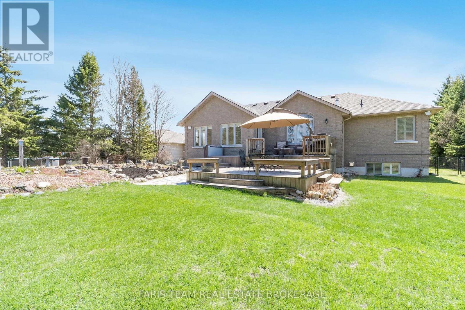 5 Blake Court, Wasaga Beach, Ontario  L9Z 1R8 - Photo 43 - S13061980