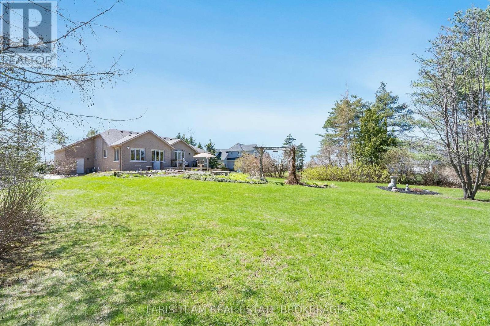 5 Blake Court, Wasaga Beach, Ontario  L9Z 1R8 - Photo 45 - S13061980