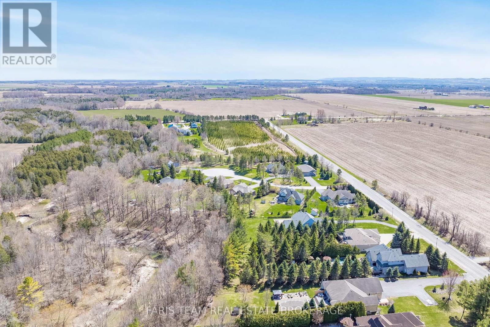 5 Blake Court, Wasaga Beach, Ontario  L9Z 1R8 - Photo 49 - S13061980