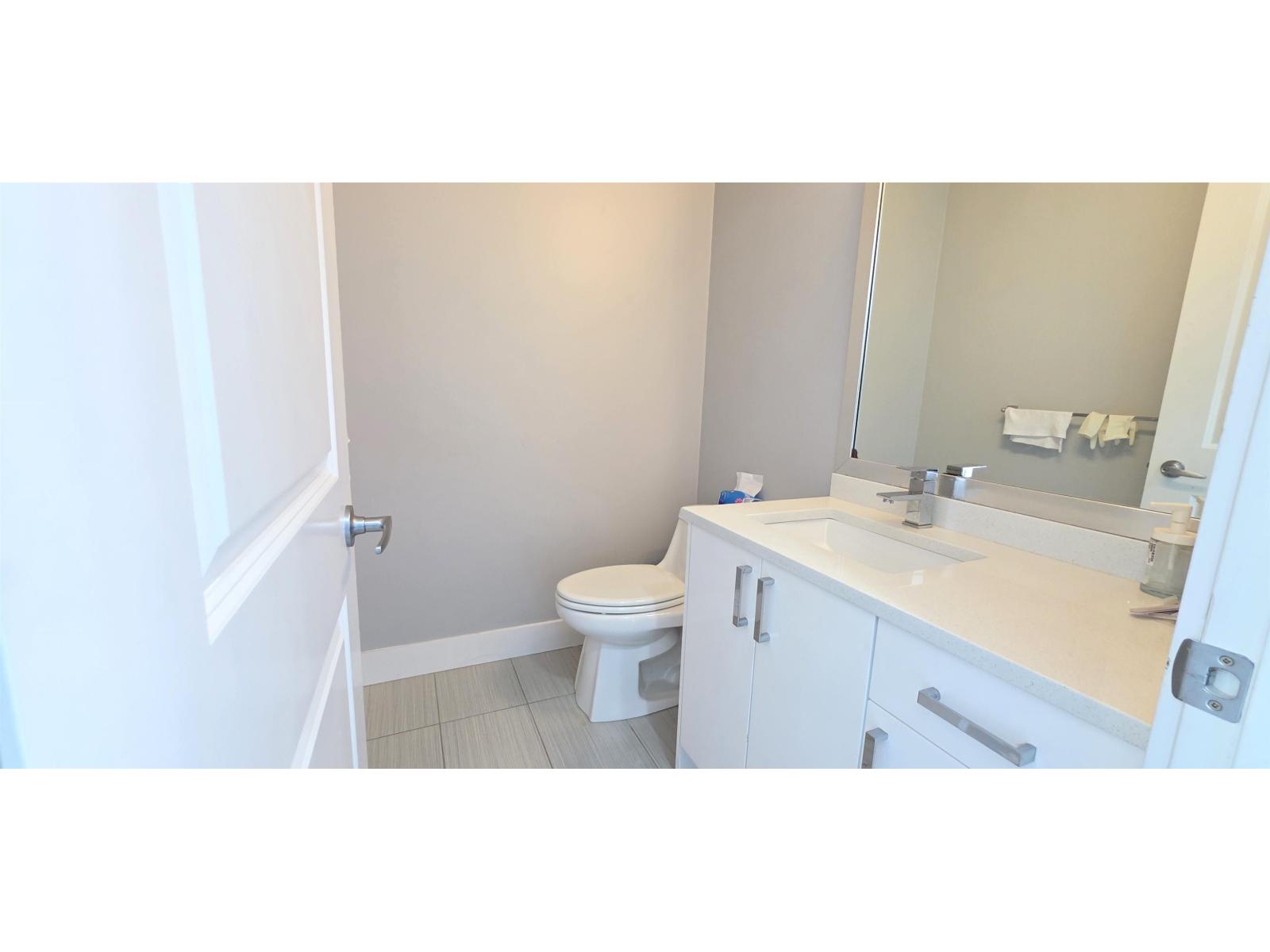 1 19753 55a Avenue, Langley, British Columbia  V3A 0J9 - Photo 11 - R3117564