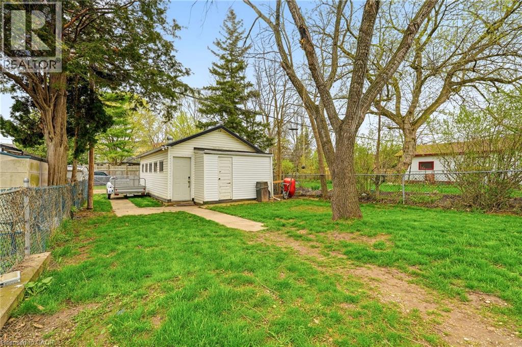 14 Holme Street, Brantford, Ontario  N3T 4Z6 - Photo 24 - 40819067